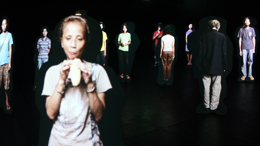 Unsubtitled Unsubtitled