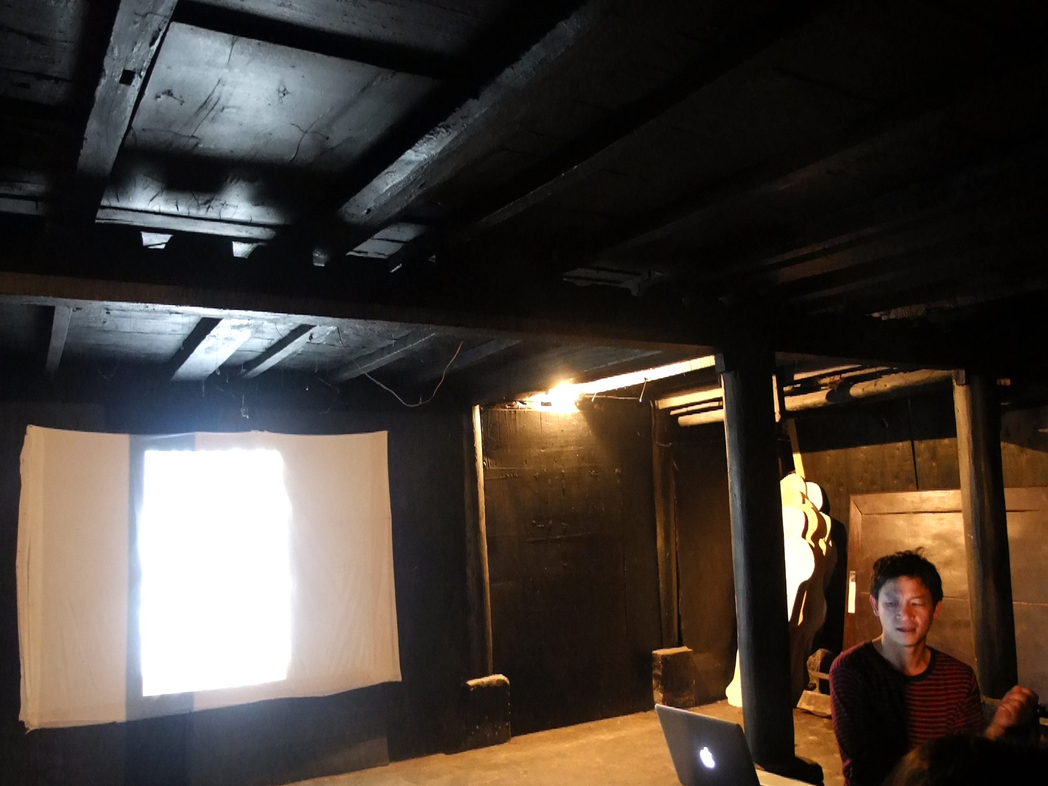 Artist talk with Danh Vo danh-vo-talk